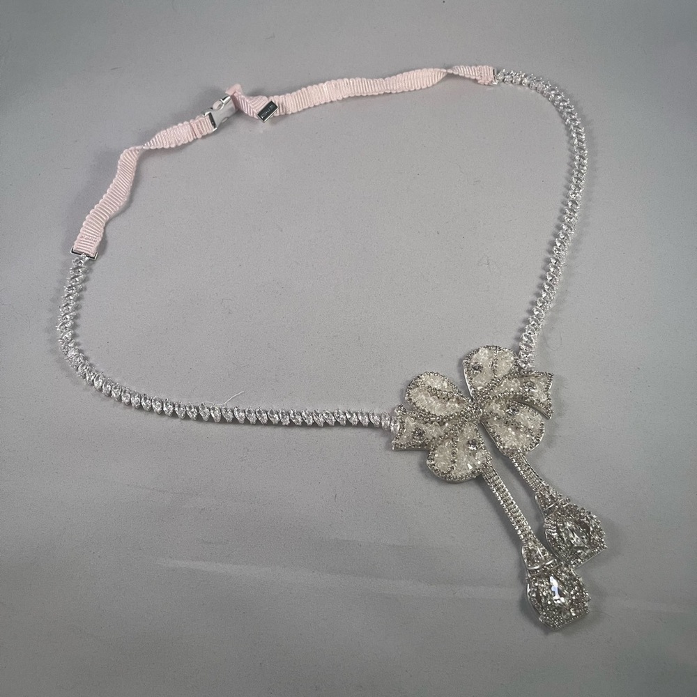 Giambattista Valli for H&M belt